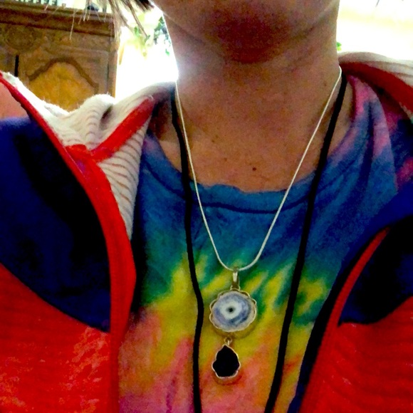 Sterling silver agate charm on silver tone necklace - Picture 8 of 8